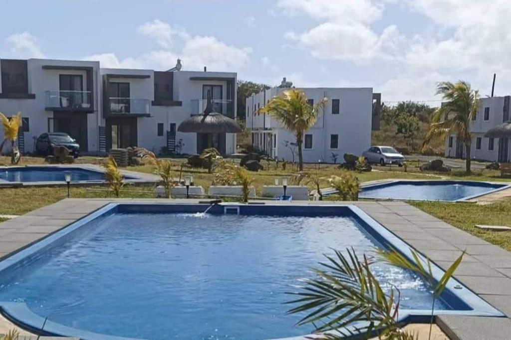 Le Palmiste Lovely 2-Bedroom Duplex With Pool Grand Gaube Εξωτερικό φωτογραφία
